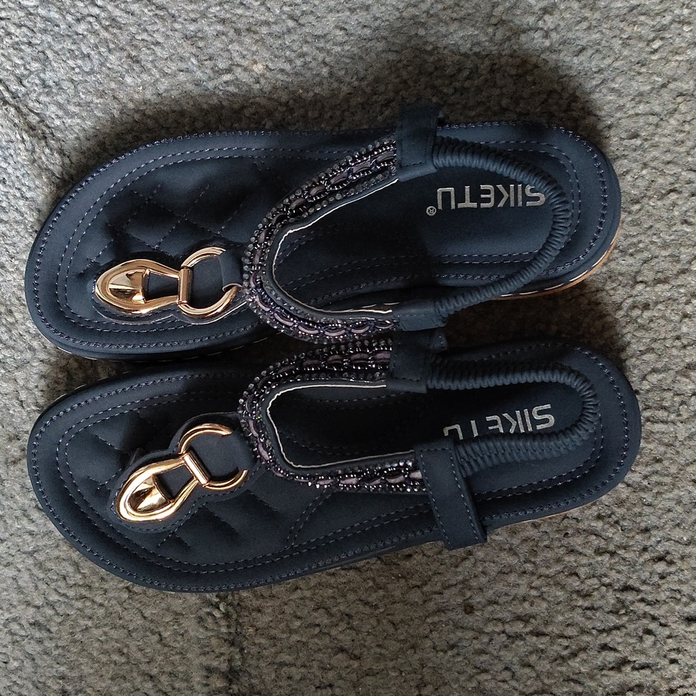Women's sandals